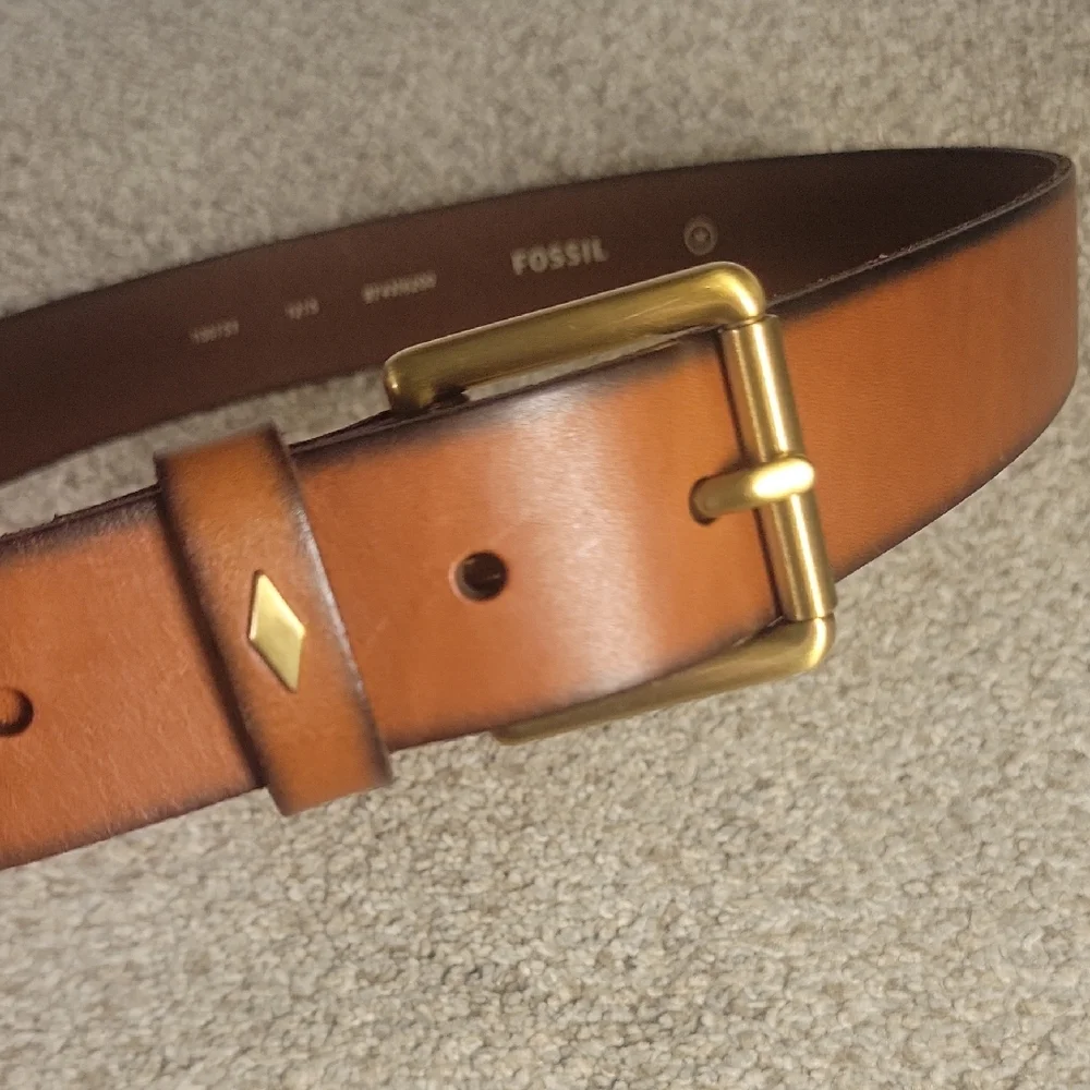 Fossil Brown Leather Belt with Gold Buckle, Girls M, 37